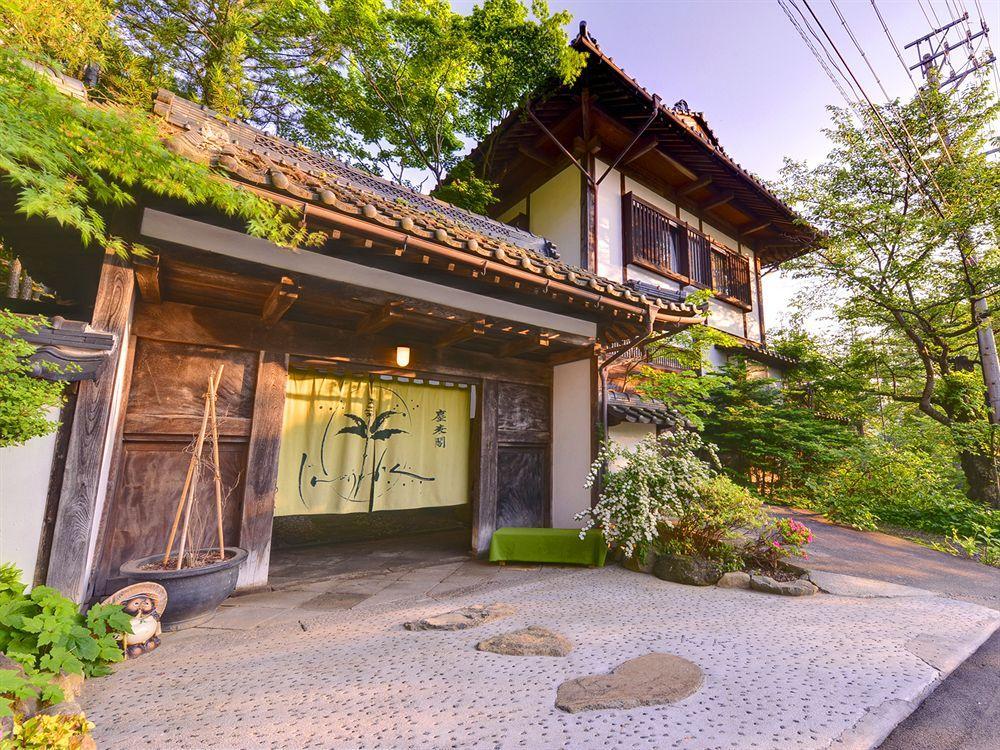 Jinpyokaku Hotel Yamanouchi  Buitenkant foto