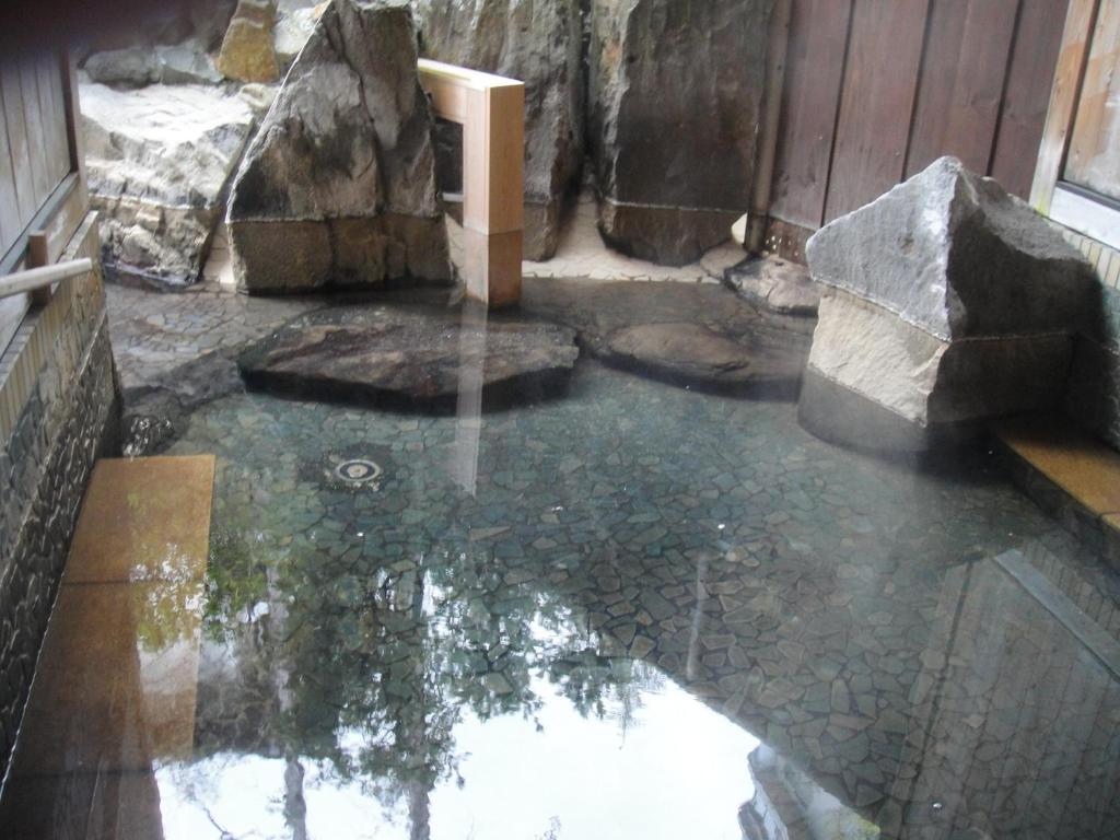Jinpyokaku Hotel Yamanouchi  Buitenkant foto