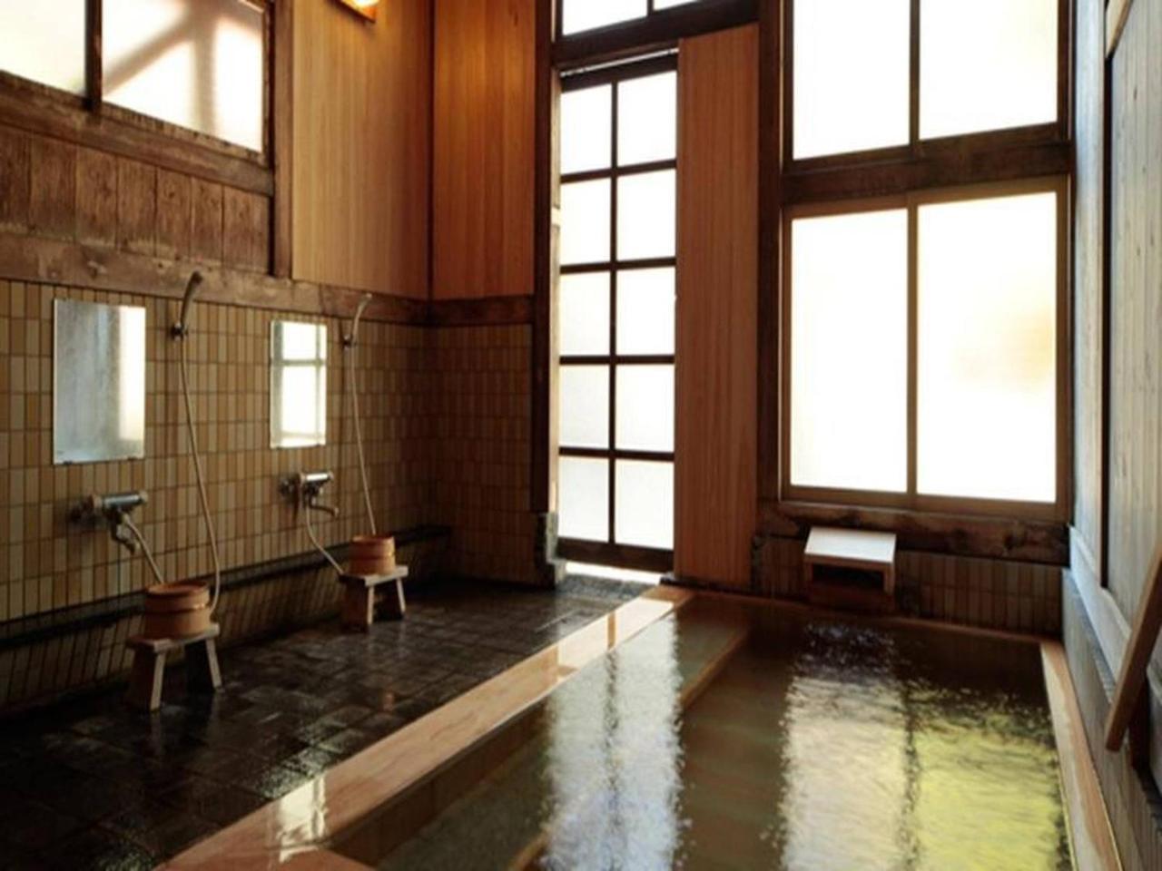 Jinpyokaku Hotel Yamanouchi  Buitenkant foto
