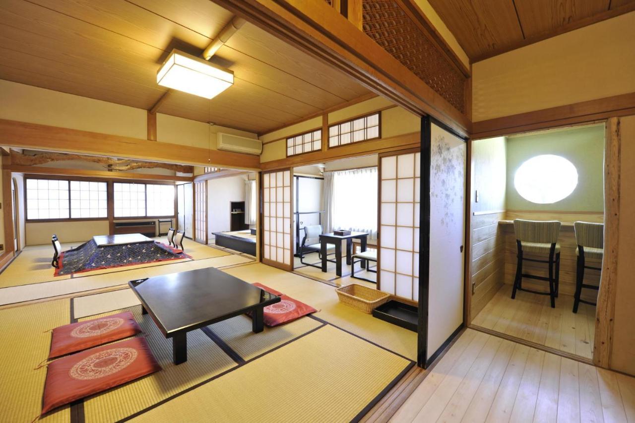Jinpyokaku Hotel Yamanouchi  Buitenkant foto