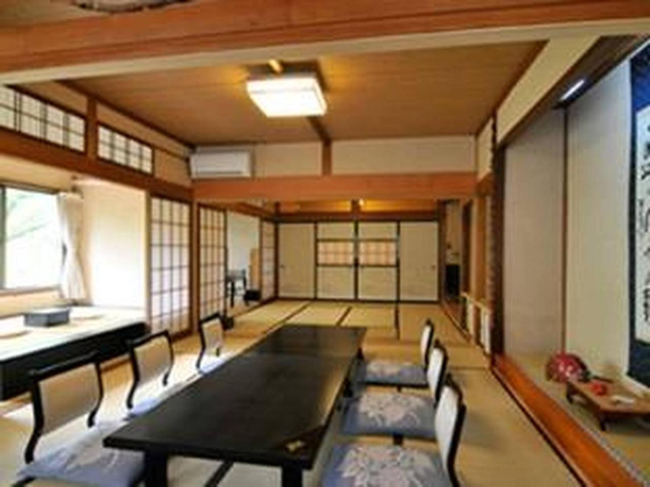 Jinpyokaku Hotel Yamanouchi  Buitenkant foto