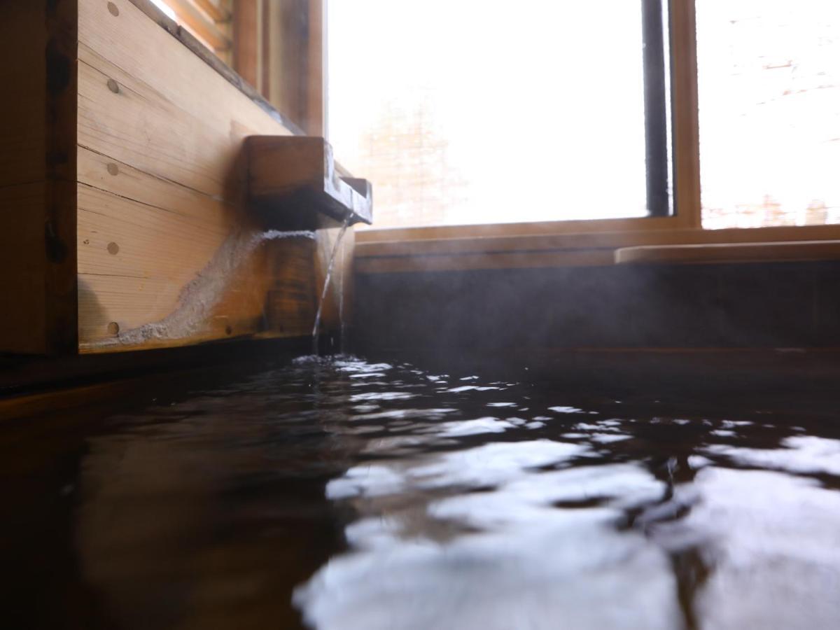 Jinpyokaku Hotel Yamanouchi  Buitenkant foto